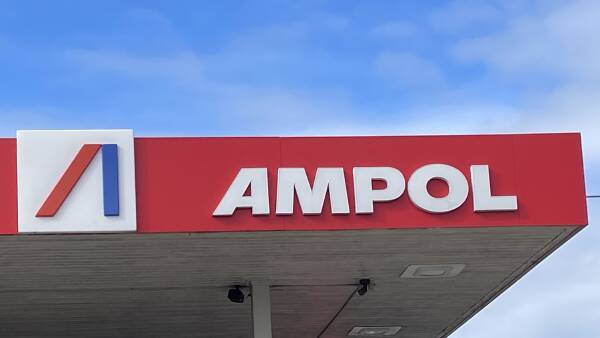 Ampol's Qld refinery in renewable fuel plan with GrainCorp and IFM