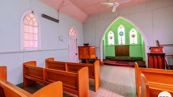 Mallee church heads to auction with a starting price of around $60,000